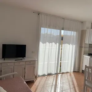estudio-las-algas.adeje-hotels.com/